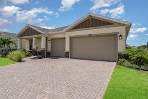 2728 Orange Tree Dr, Edgewater, FL 32141, Sold 12/16/24