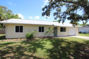 306 N Gaines St, Oak Hill, FL 32759, Sold 11/07/24