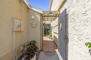 43 Fairway Cir, New Smyrna Beach, FL 32168, Sold 12/05/24