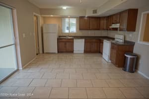 971 Fulton Ln NE, Palm Bay, FL 32905, Sold 04/28/25