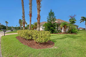 154 Godfrey Rd, Edgewater, FL 32141, Sold 09/17/24