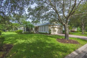 545 Kenwood Dr SW, Vero Beach, FL 32968, Sold 12/20/24