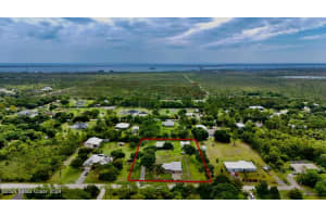 2265 Mccain Lane, Malabar, FL 32950 Sold 04/30/25