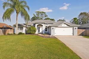 162 N Gaines St, Oak Hill, FL 32759, Sold 11/08/24