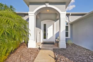 162 N Gaines St, Oak Hill, FL 32759, Sold 11/08/24