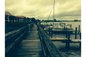 460 Bouchelle Dr APT 202, New Smyrna Beach, FL 32169, Sold 10/22/24