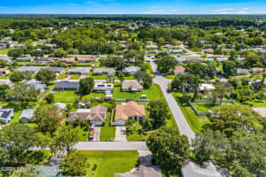 740 Boc Cir NW, Palm Bay, FL 32907, Sold 01/06/25