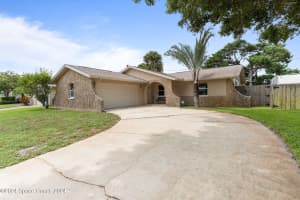 2720 Banyan Tree Dr, Edgewater, FL 32141, Sold 09/12/24