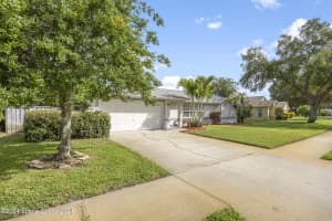 3181 Lago Vista Drive, Melbourne, FL 32940 Sold 04/30/25