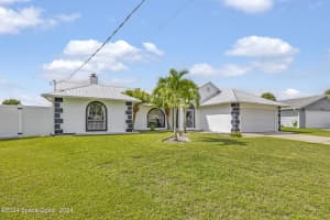 1202 Heberling St NW, Palm Bay, FL 32907, Sold 09/26/24