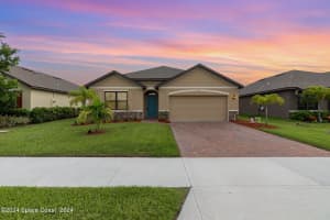1202 S Riverside Dr, Edgewater, FL 32132, Sold 12/06/24