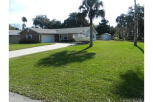 348 Sandcrest Circle, Sebastian, FL 32958 Sold 02/26/25