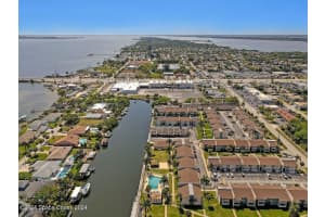 2752 Fern Palm Dr, Edgewater, FL 32141, Sold 09/30/24