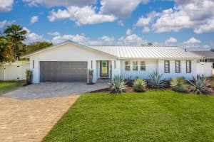 4 Country Club Rd, Cocoa Beach, FL 32931, Sold 01/03/25