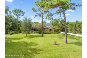 3935 Turkey Point Dr, Melbourne, FL 32934, Sold 12/17/24