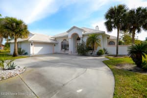 1174 Elizabeth St, New Smyrna Beach, FL 32168, Sold 04/11/25