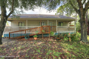 8040 96th Ave, Vero Beach, FL 32967, Sold 12/20/24