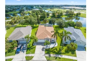 541 S Peninsula Ave a 20, New Smyrna Beach, FL 32169, Sold 11/08/24