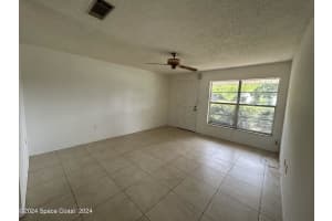 541 S Peninsula Ave B4, New Smyrna Beach, FL 32169, Sold 10/28/24