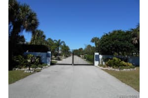 1202 Commodore Dr, New Smyrna Beach, FL 32168, Sold 11/15/24