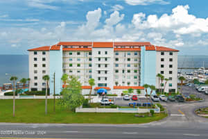 112 S Myrtle Ave, New Smyrna Beach, FL 32168, Sold 02/20/25