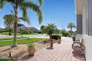 2002 S Riverside Dr, Edgewater, FL 32141, Sold 02/28/25