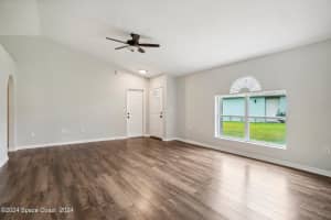 31 Sunny Shores Dr, Ormond Beach, FL 32176, Sold 11/06/24