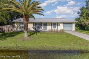 236 Triana Ave SW, Palm Bay, FL 32908, Sold 10/18/24