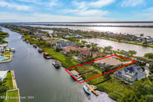 286 Lansing Island Drive, Indian Harbour Beach, FL 32937 Sold 09/30/25