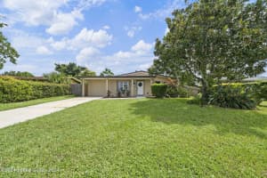 415 Sioux Blvd, Oak Hill, FL 32759, Sold 01/31/25