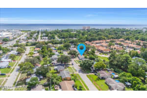 2004 Country Club Dr, Port Orange, FL 32128, Sold 12/04/24