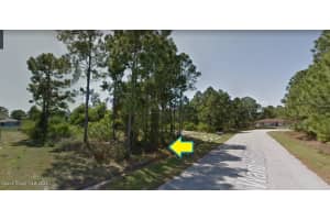 2529 Glenhaven St, New Smyrna Beach, FL 32168, Sold 01/07/25