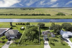 2271 Branchwood Dr, New Smyrna Beach, FL 32168, Sold 10/18/24