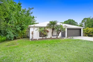 128 N Cory Dr, Edgewater, FL 32141, Sold 02/24/25