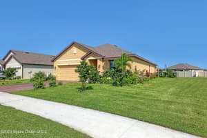 7255 Topaz Dr, Grant-Valkaria, FL 32949, Sold 11/15/24