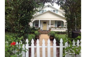 1112 Palmetto St, New Smyrna Beach, FL 32168, Sold 11/04/24
