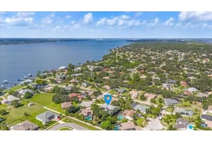 3237 Eclipse Ct, Merritt Island, FL 32952, Sold 02/27/25