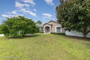 118 Mary Ave, New Smyrna Beach, FL 32168, Sold 03/21/25