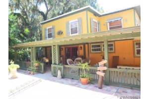 1112 Live Oak St, New Smyrna Beach, FL 32168, Sold 03/21/25