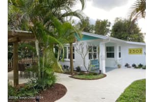 2302 Hyde Parkway, Melbourne, FL 32901 Sold 10/15/24