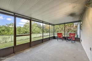 1109 Live Oak St, New Smyrna Beach, FL 32168, Sold 12/11/24