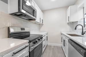 2984 Cottondale Dr, Deltona, FL 32738, Sold 10/31/24