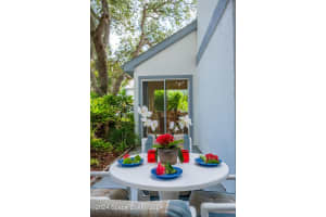 3619 Watermelon Ln, New Smyrna Beach, FL 32168, Sold 10/31/24