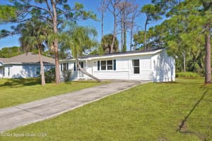 437 Truvall Street, Palm Bay, FL 32908 Sold 06/17/25