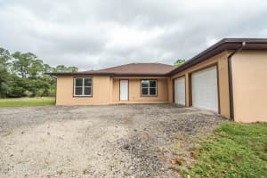 3750 Hield Rd, Melbourne, FL 32904, Sold 11/26/24