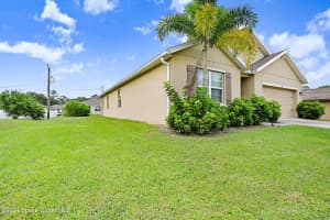 758 Fletcher Rd SE, Palm Bay, FL 32909, Sold 12/12/24