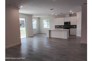 700 Navigators Way, Edgewater, FL 32141, Sold 05/28/25
