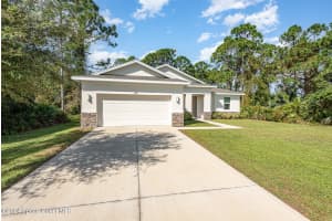 2611 Orange Tree Dr, Edgewater, FL 32141, Sold 03/31/25