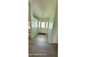 319 Roslyn Ave, New Smyrna Beach, FL 32168, Sold 12/27/24