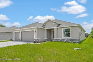 812 Coconut St SE, Palm Bay, FL 32909, Sold 12/02/24